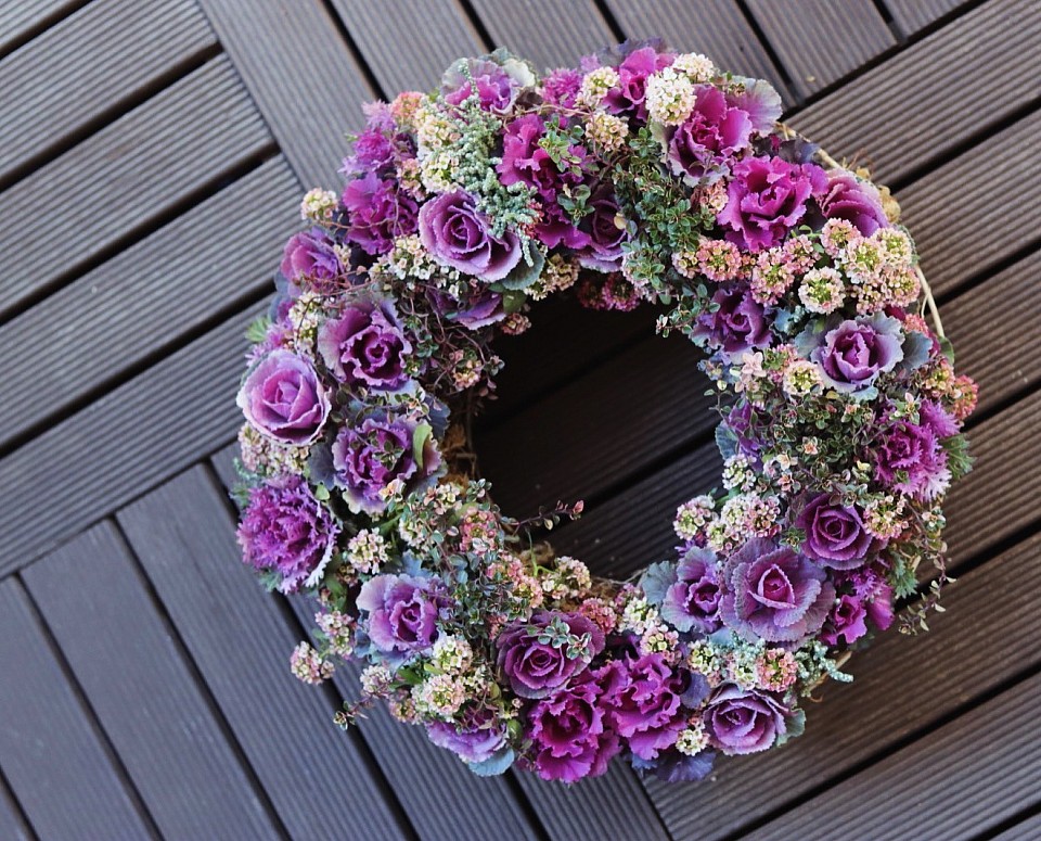 紫の葉牡丹リース